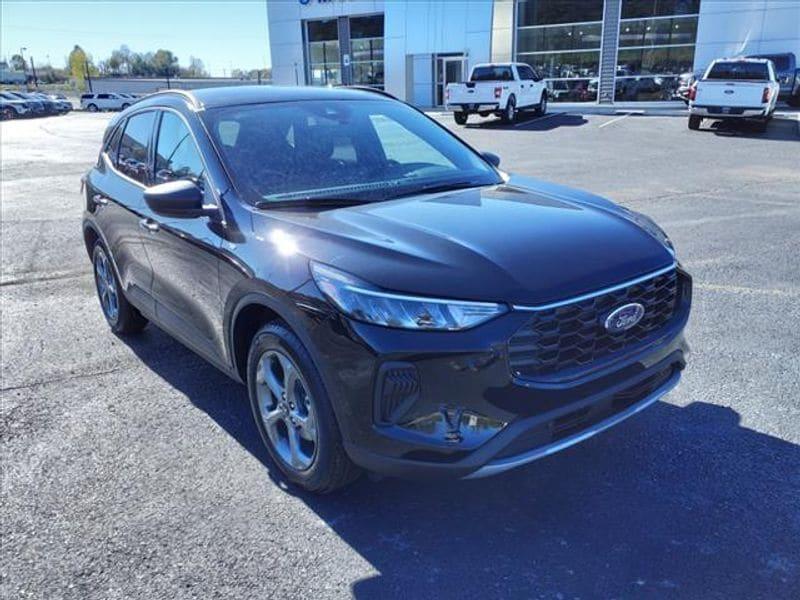 new 2025 Ford Escape car, priced at $32,670