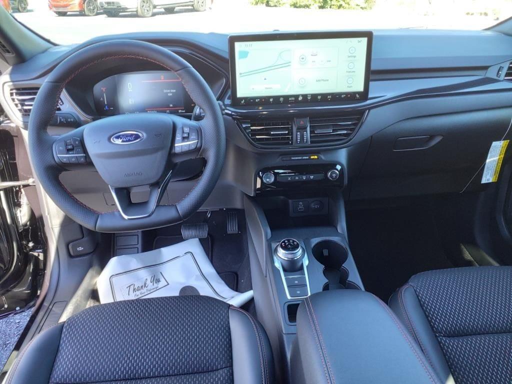 new 2025 Ford Escape car, priced at $31,389