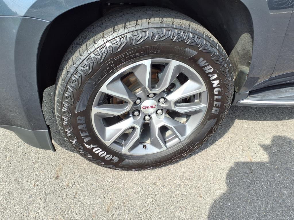 used 2019 GMC Yukon XL car, priced at $24,959