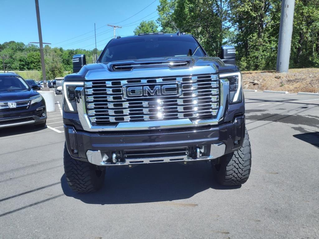 used 2024 GMC Sierra 2500 car, priced at $82,652