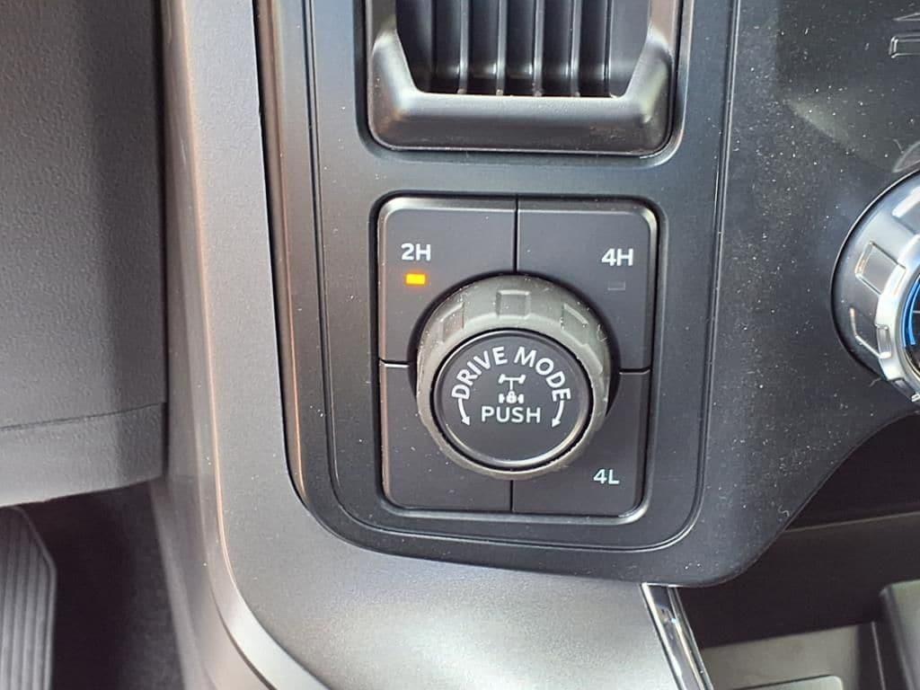 new 2025 Ford F-150 car, priced at $59,100