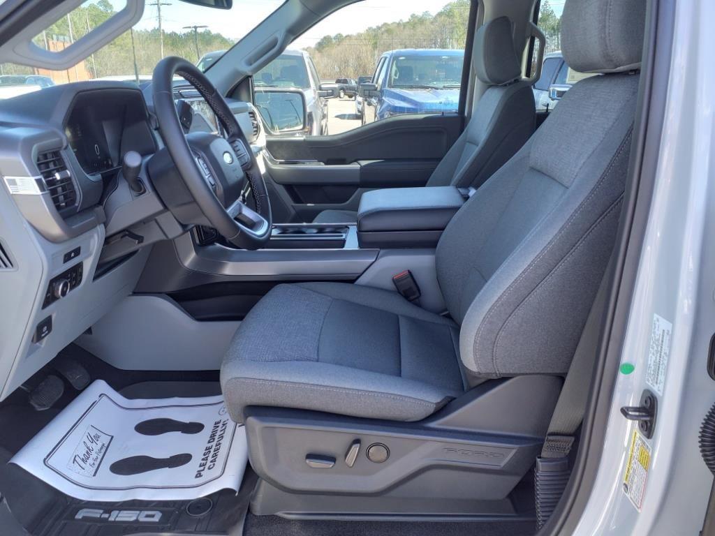 new 2025 Ford F-150 car