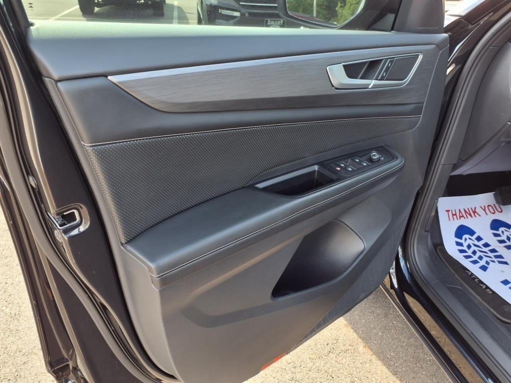 used 2024 Volkswagen Atlas Cross Sport car, priced at $31,425