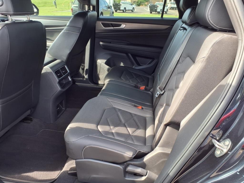 used 2024 Volkswagen Atlas Cross Sport car, priced at $31,425