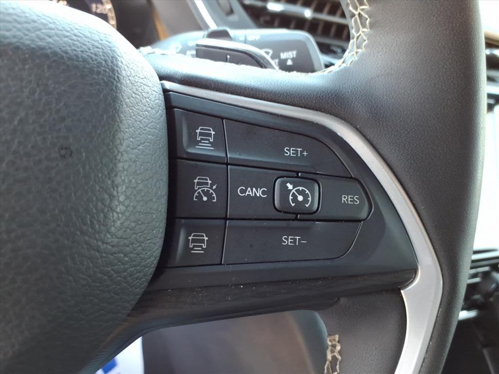 used 2024 Jeep Grand Cherokee L car, priced at $28,903