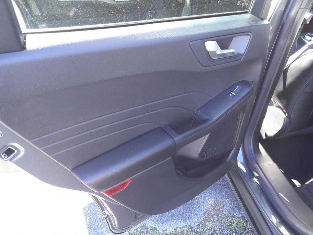 new 2025 Ford Escape car, priced at $33,248