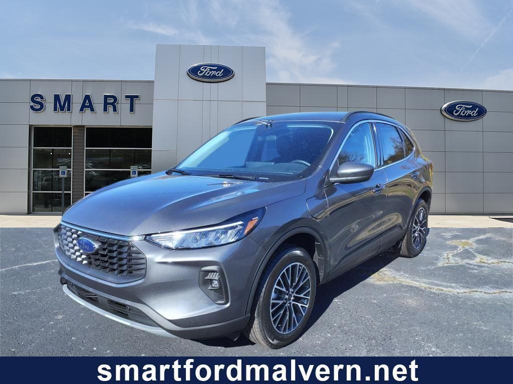 new 2025 Ford Escape car, priced at $33,248