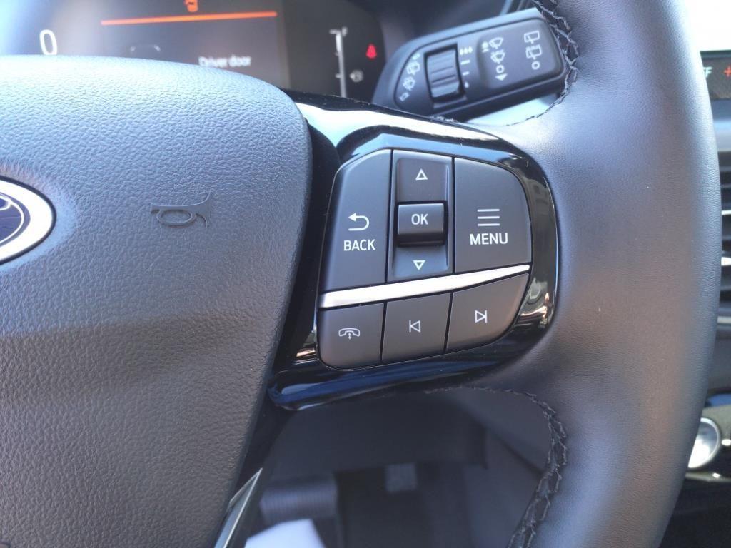 new 2025 Ford Escape car, priced at $33,248