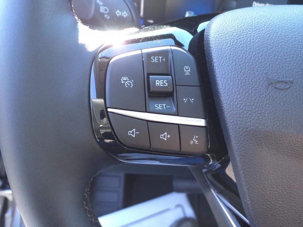 new 2025 Ford Escape car, priced at $33,248