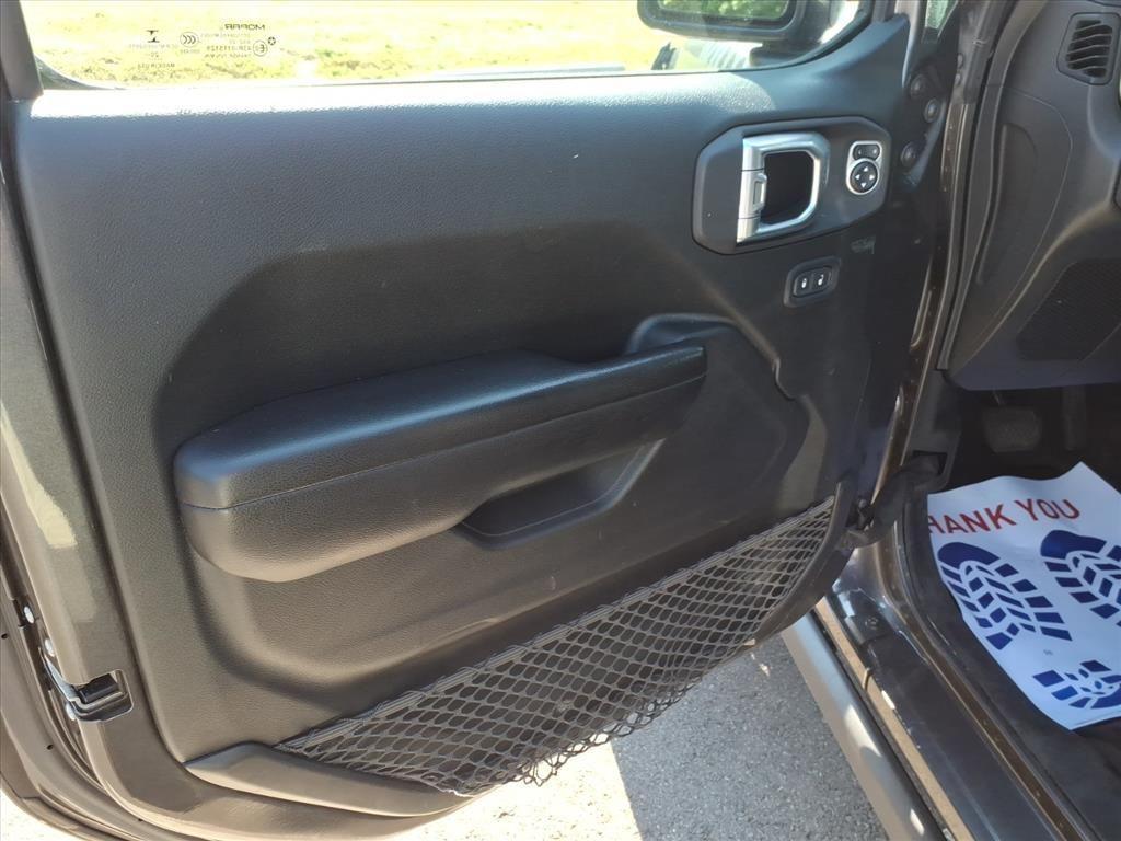 used 2021 Jeep Gladiator car, priced at $29,999