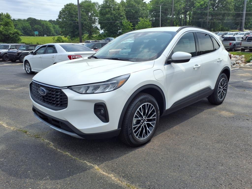 new 2025 Ford Escape car, priced at $37,779