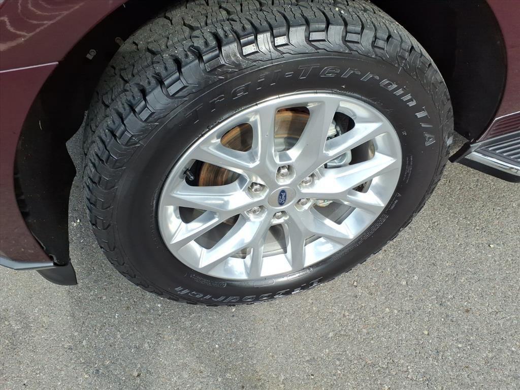 used 2021 Ford Expedition car, priced at $28,934