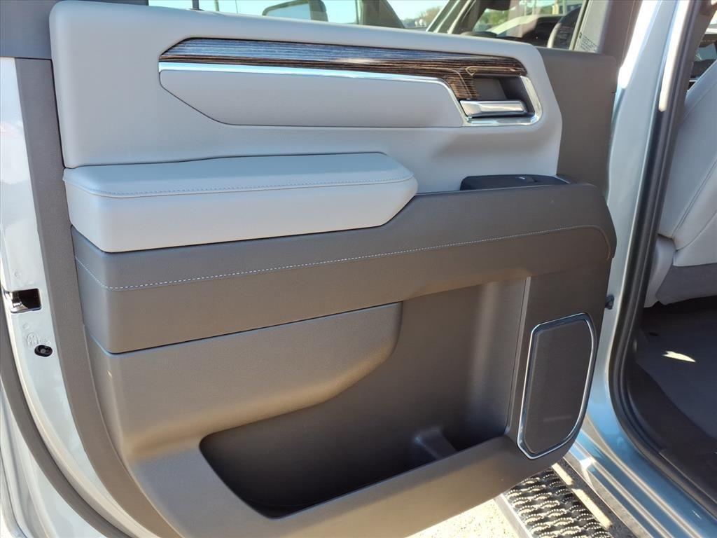 used 2024 GMC Sierra 2500 car, priced at $59,969