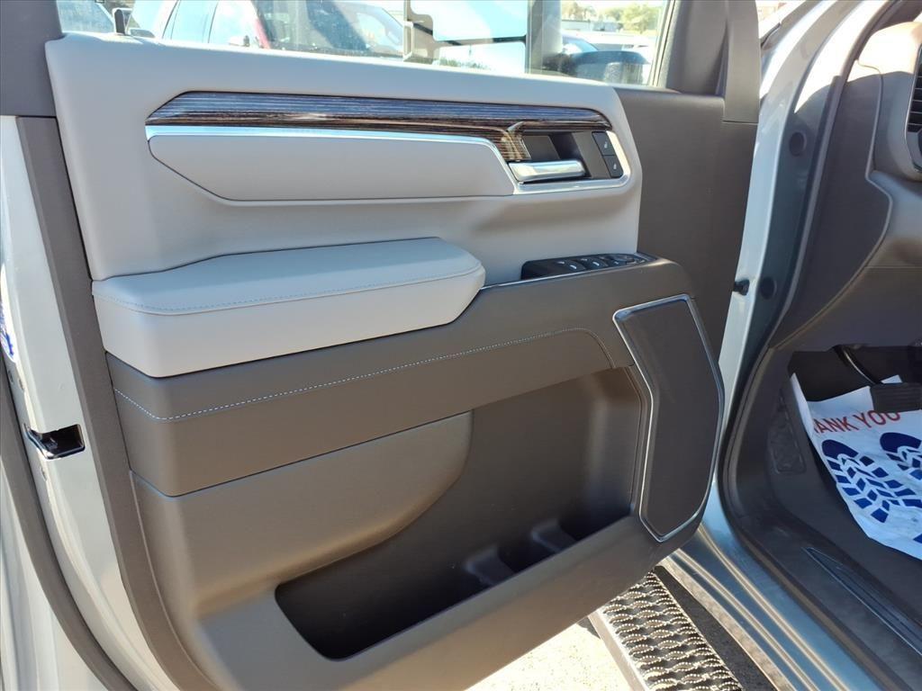 used 2024 GMC Sierra 2500 car, priced at $59,969