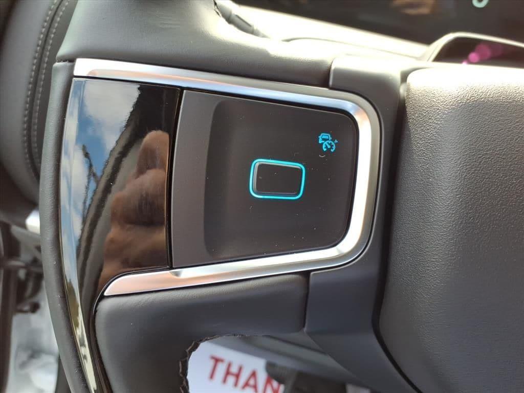 new 2025 Ford Expedition car, priced at $85,230