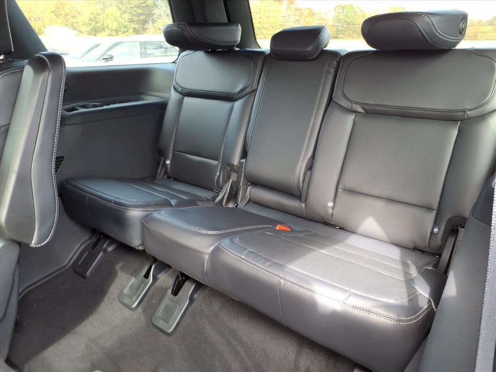 new 2025 Ford Expedition car, priced at $85,230