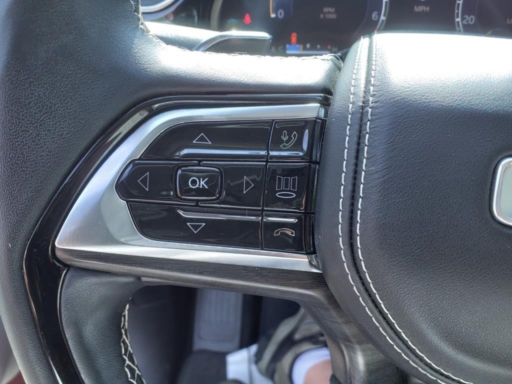 used 2022 Jeep Grand Cherokee car, priced at $32,994