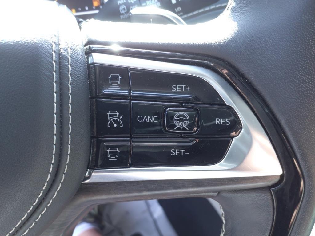 used 2022 Jeep Grand Cherokee car, priced at $32,994