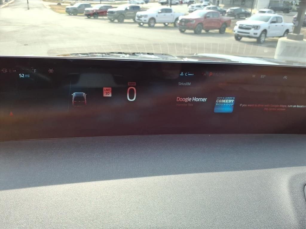 new 2025 Ford Expedition car, priced at $70,781