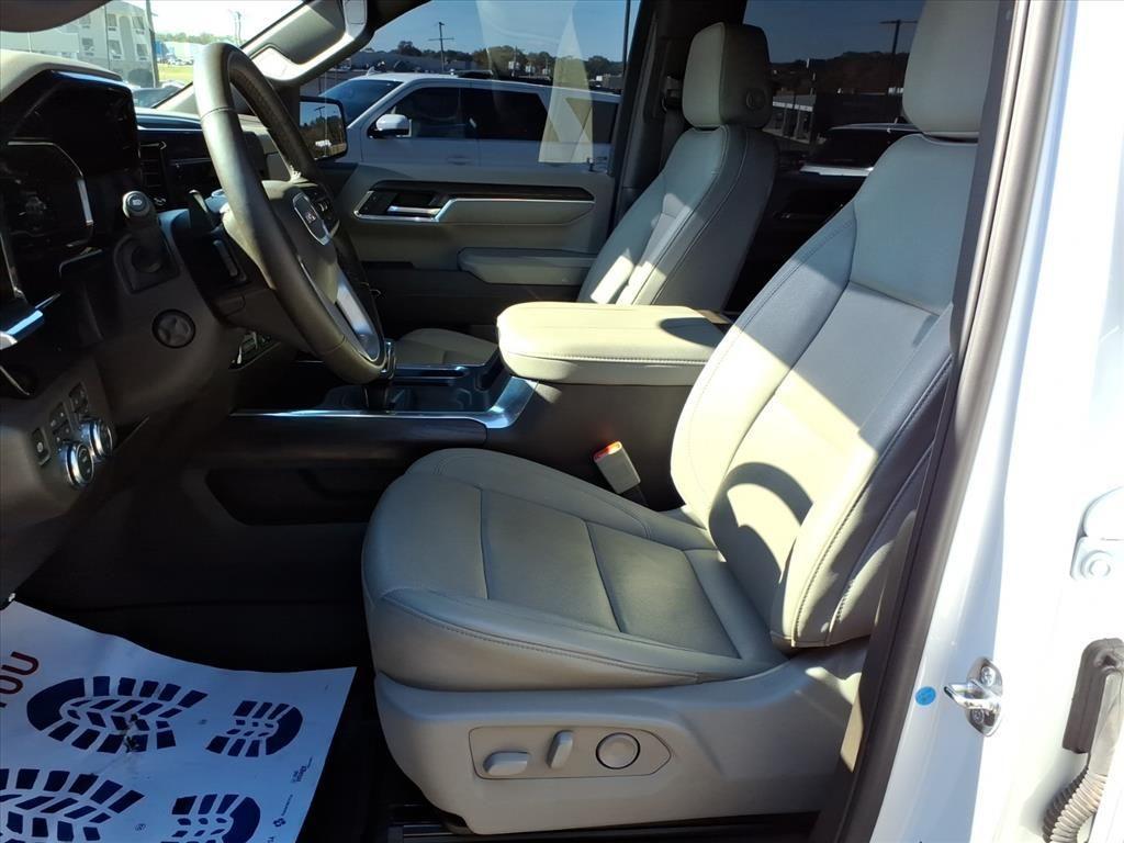 used 2024 GMC Sierra 1500 car, priced at $47,407