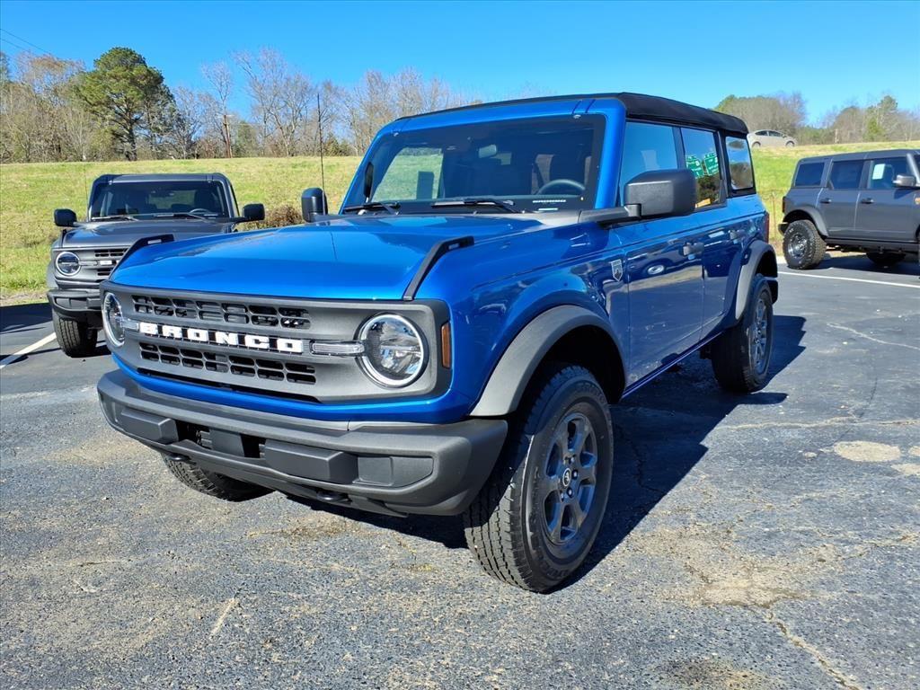 new 2025 Ford Bronco car, priced at $46,894
