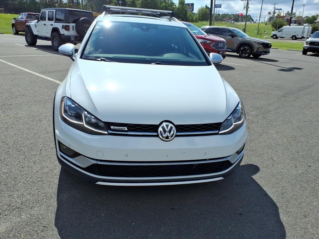 used 2018 Volkswagen Golf Alltrack car, priced at $19,925