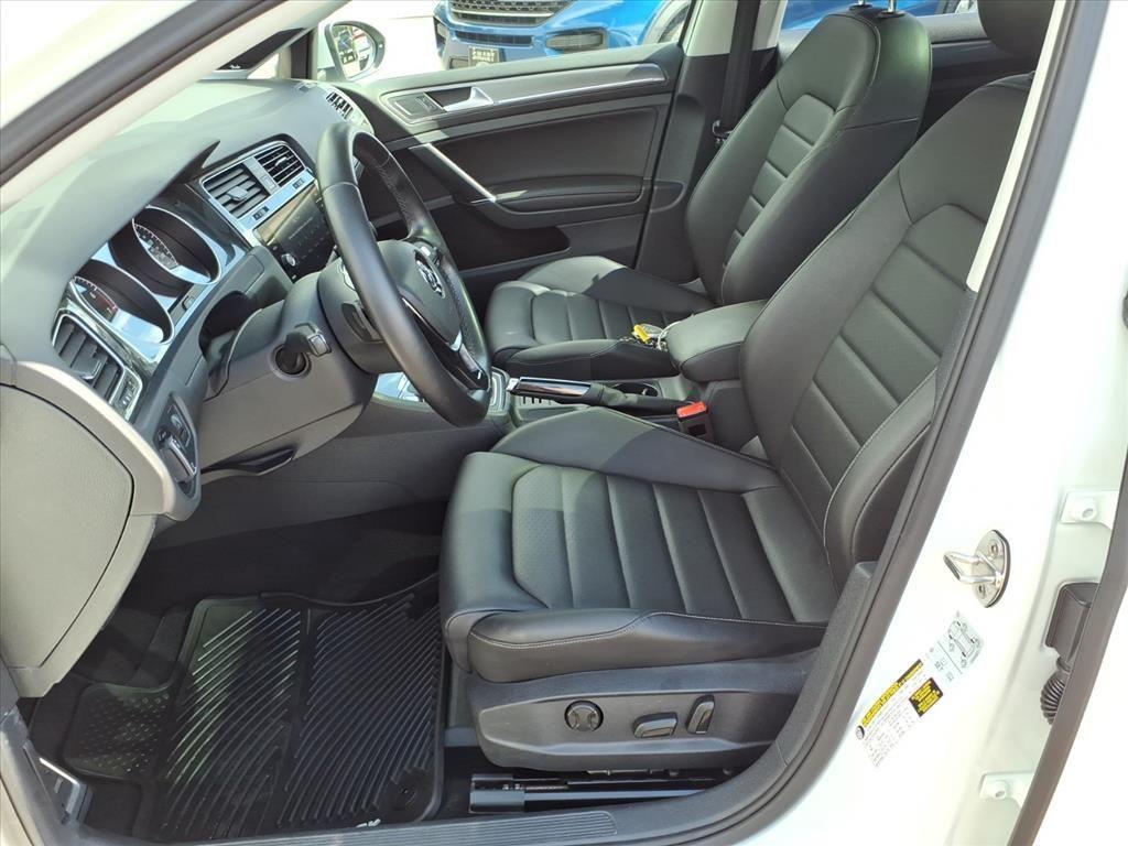 used 2018 Volkswagen Golf Alltrack car, priced at $19,925