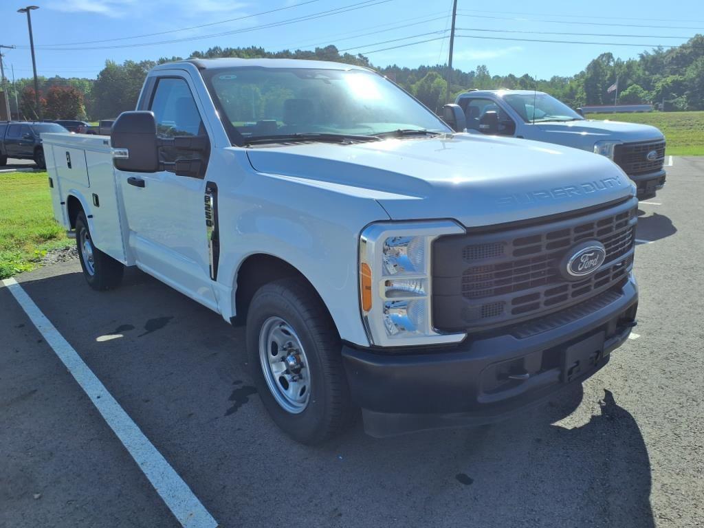 new 2023 Ford F-250 car, priced at $49,697