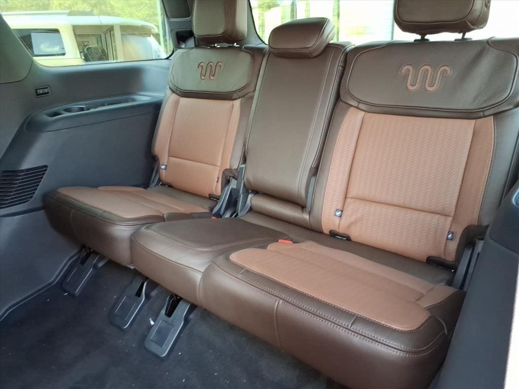 new 2025 Ford Expedition car, priced at $84,665