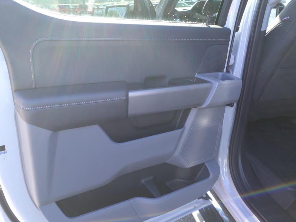 new 2024 Ford F-150 car, priced at $54,940