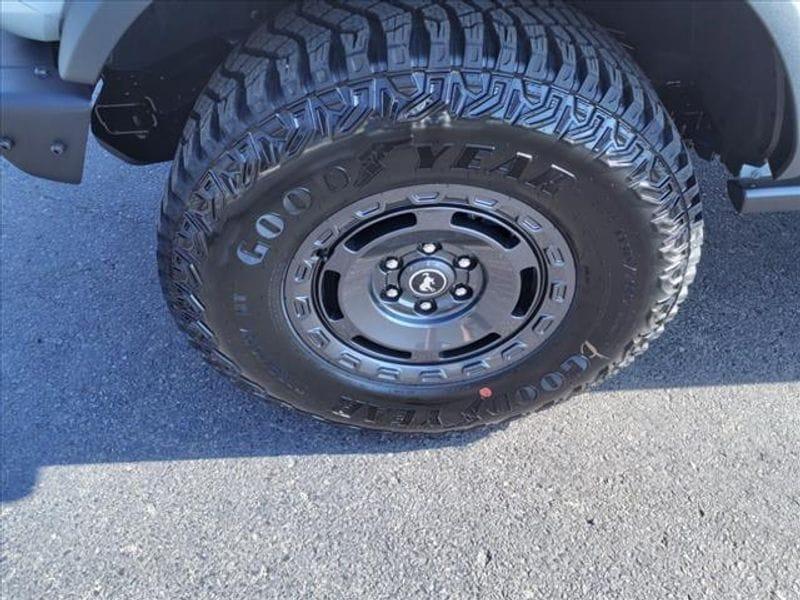 new 2024 Ford Bronco car, priced at $59,875