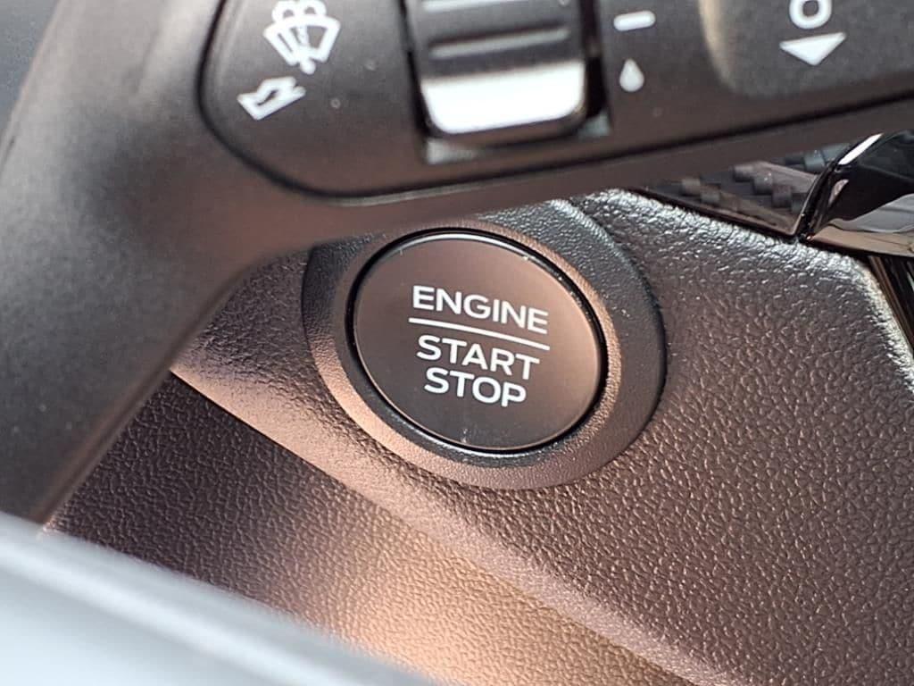 new 2025 Ford Escape car, priced at $32,148