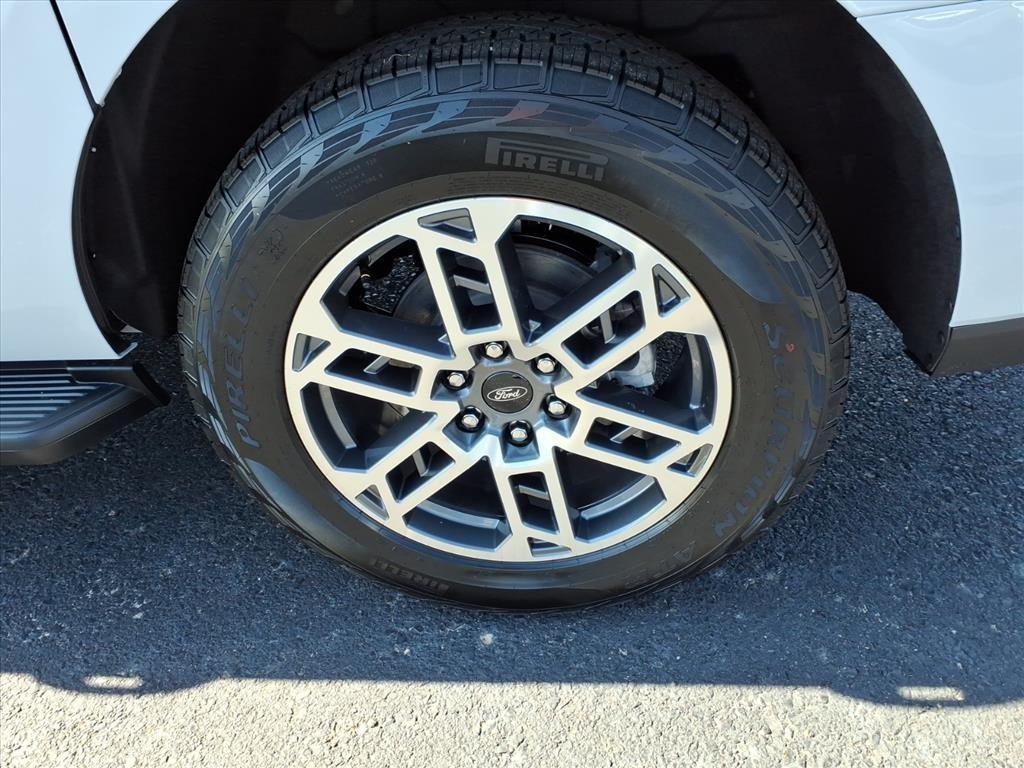 new 2025 Ford Expedition Max car, priced at $72,408