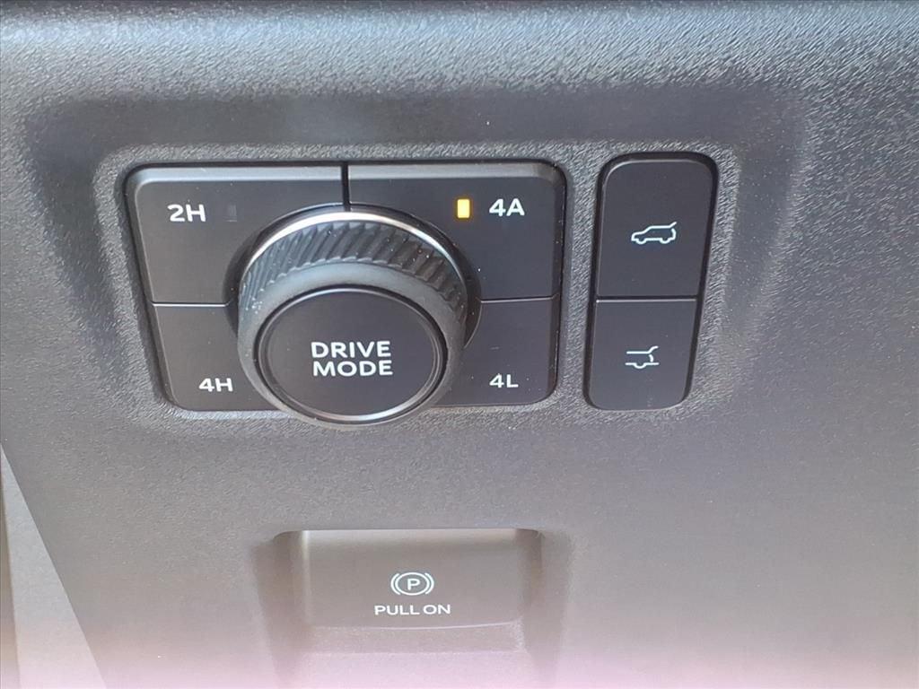 new 2025 Ford Expedition Max car, priced at $72,408