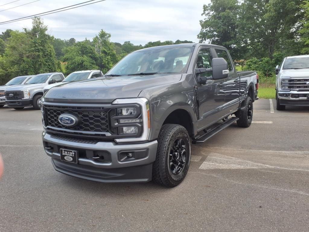 new 2025 Ford F-250 car, priced at $58,962