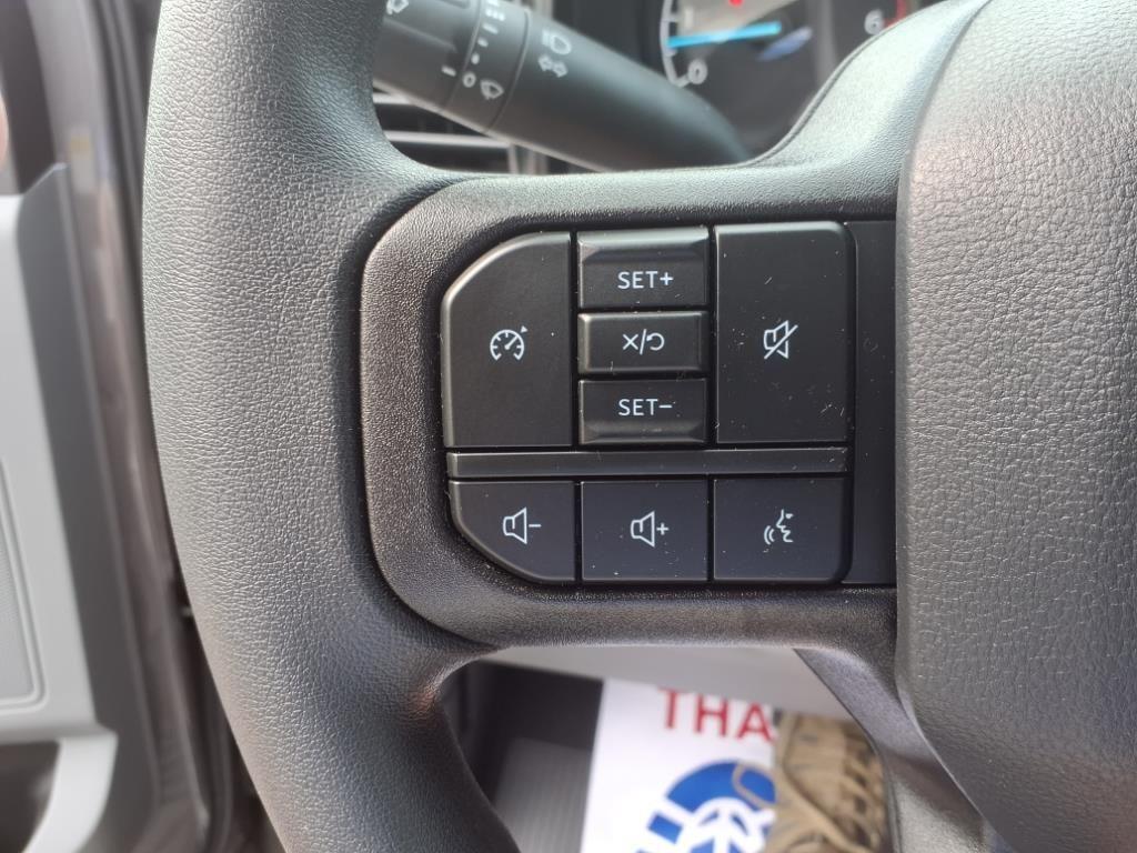 new 2025 Ford F-250 car, priced at $58,962