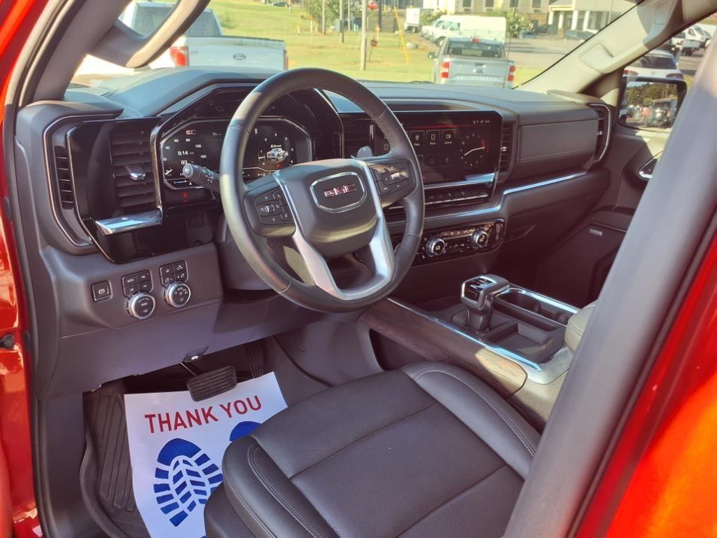 used 2024 GMC Sierra 1500 car, priced at $52,600