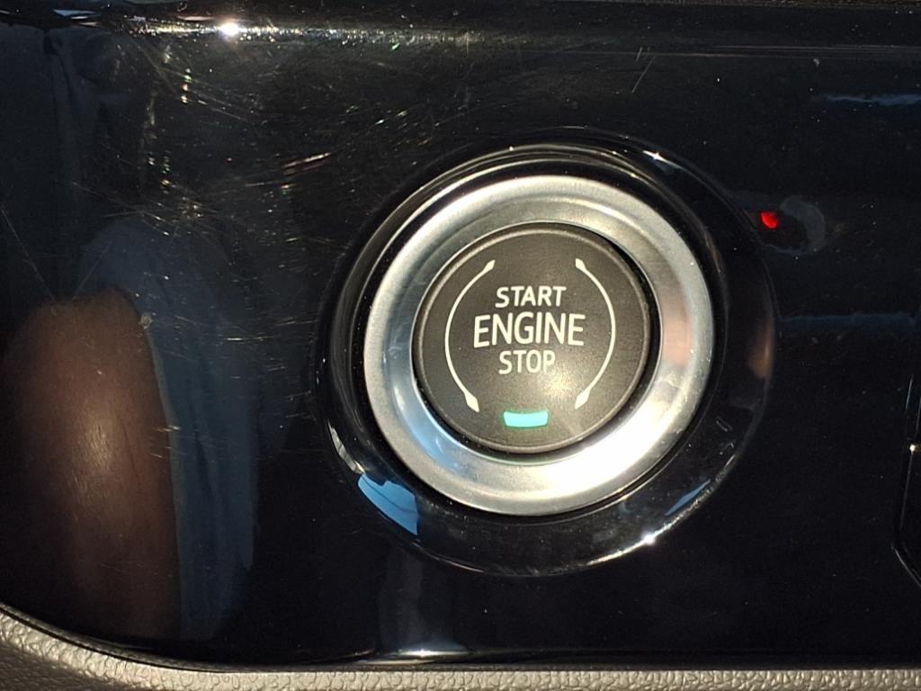 used 2024 GMC Sierra 1500 car, priced at $52,600