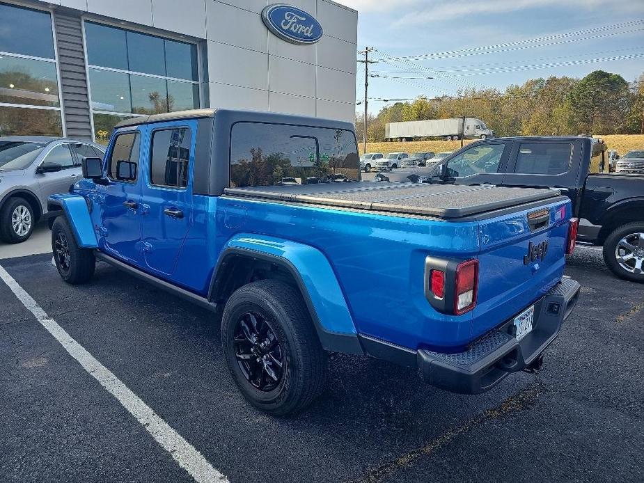 used 2022 Jeep Gladiator car, priced at $35,908