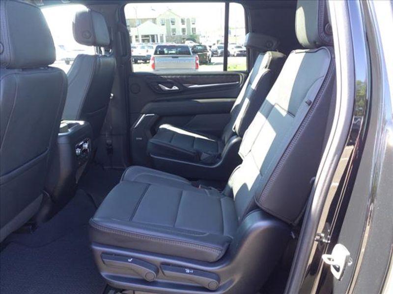 used 2023 GMC Yukon XL car, priced at $67,368