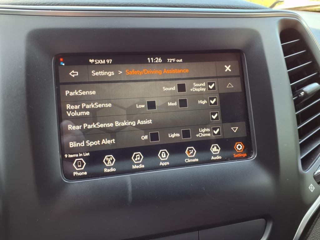 used 2020 Jeep Cherokee car, priced at $18,908
