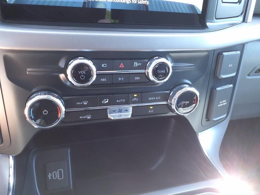 new 2025 Ford F-150 car, priced at $53,620
