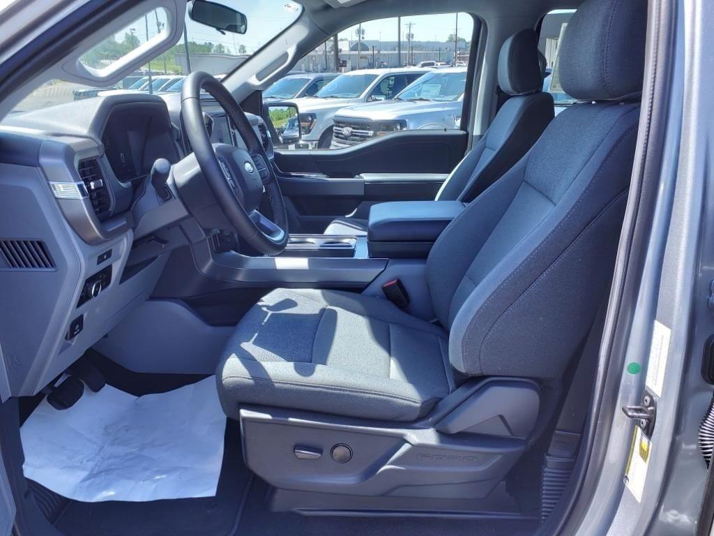new 2025 Ford F-150 car, priced at $51,337