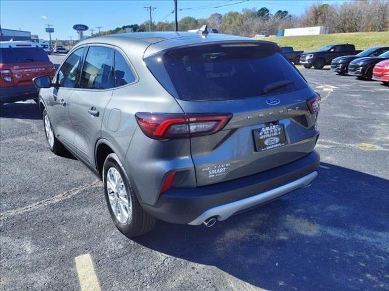 new 2025 Ford Escape car, priced at $29,640