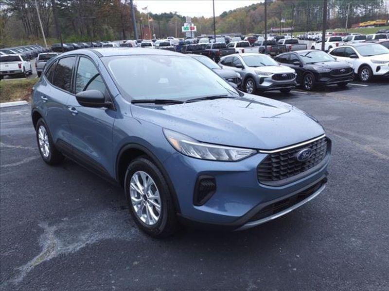 new 2025 Ford Escape car, priced at $28,490