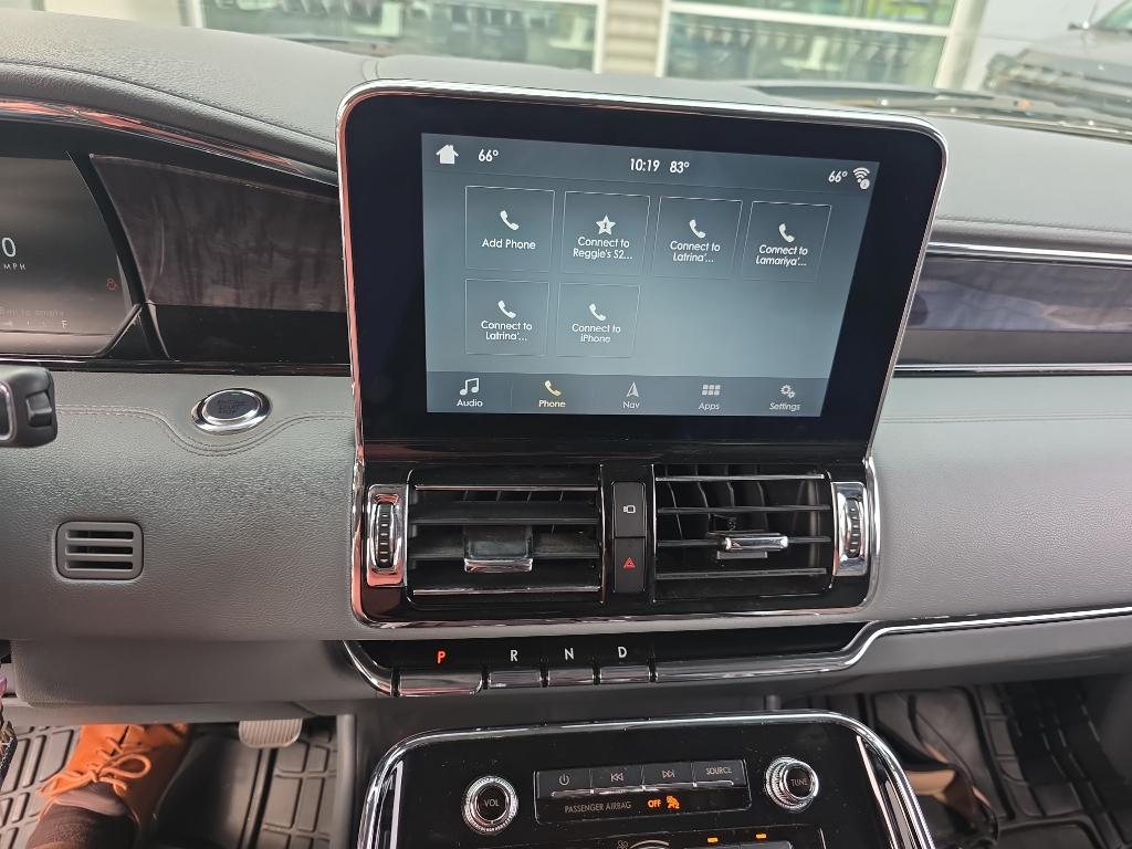 used 2019 Lincoln Navigator car, priced at $32,998