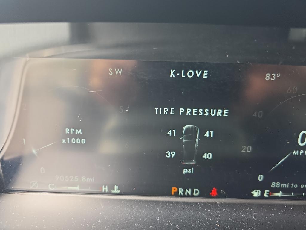 used 2019 Lincoln Navigator car, priced at $32,998