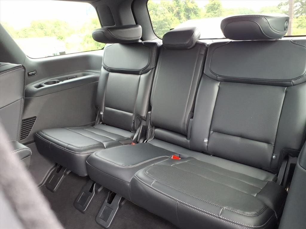 new 2025 Ford Expedition car, priced at $84,395
