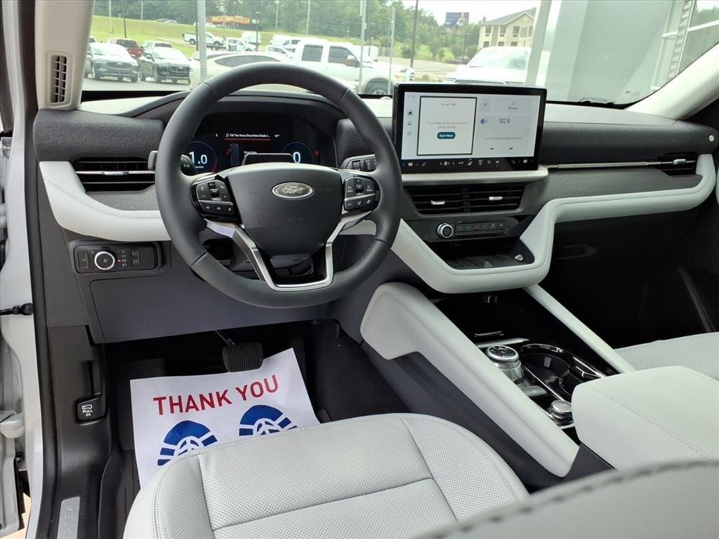 new 2025 Ford Explorer car, priced at $57,645