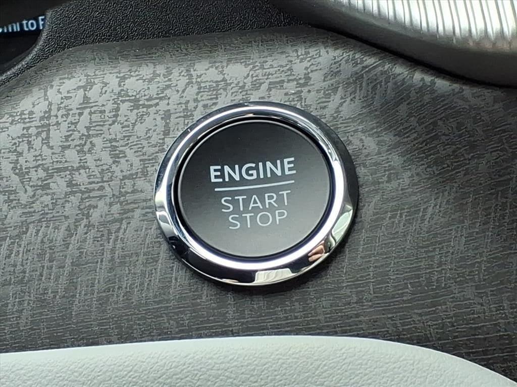 new 2025 Ford Explorer car, priced at $57,645